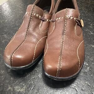 Clarks Bendables Sixty Delta Slip-On Brown Leather Loafer 35063 Women 10 M